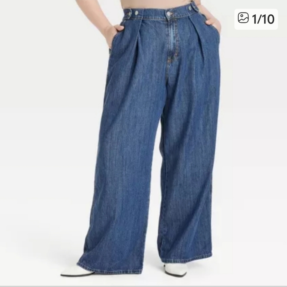 ** REPOSH** Universal Thread Women's Blue Wide-Leg Jeans